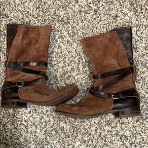 UGG leather and suede brown boots size 7